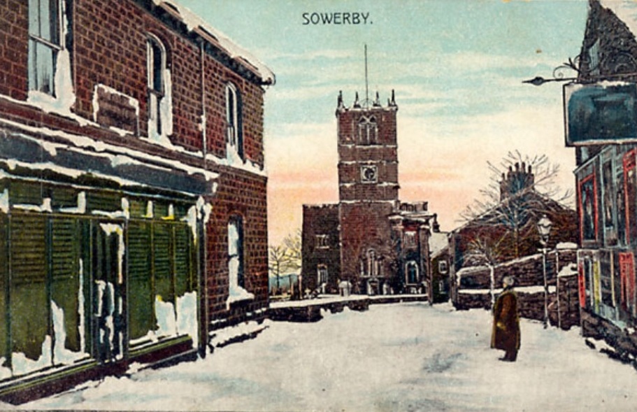 Kings Head Inn on the right